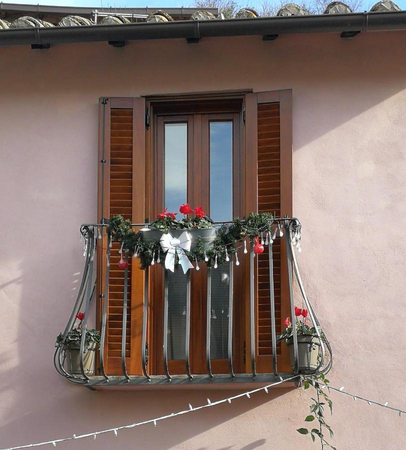 La Casetta Di Nonna Ida Trevignano Romano Exterior foto