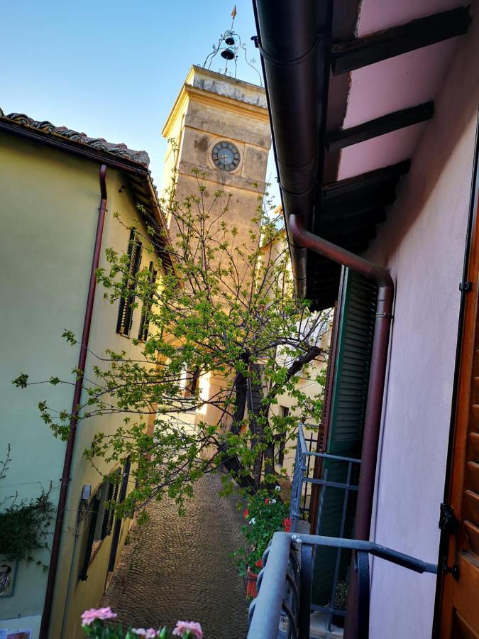 La Casetta Di Nonna Ida Trevignano Romano Exterior foto